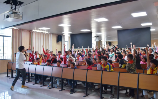 5f9a30da7fcb5.png QQ截圖20201029110506.png